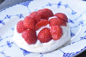 Mini pavlova - nem opskrift på marengs dessert