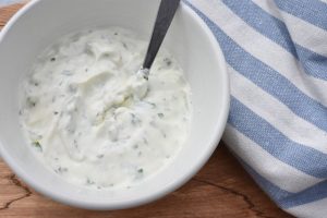 Ramsløg dip - nem dressing med ramsløg