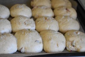 Hveder med rabarber & kardemomme - opskrift