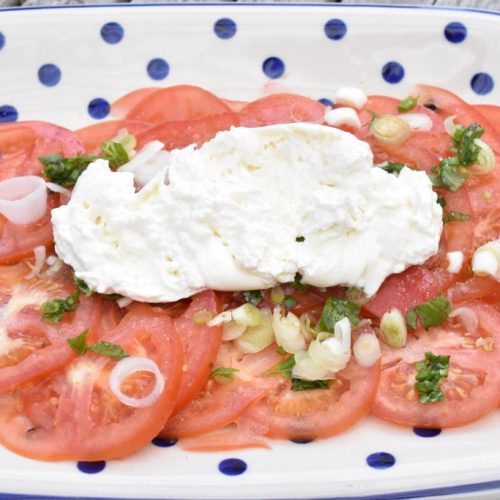 Tomatsalat med burrata - nem salat opskrift