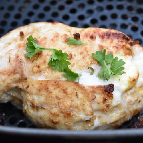 Fyldt kyllingebryst i airfryer - nem opskrift