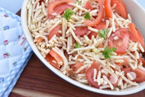 Pastasalat med soltørret tomat & tomater - nem