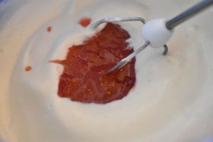 Jordbærmousse - nem lækker jordbær dessert