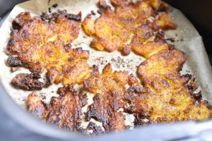 Knuste kartofler i airfryer - nem opskrift 