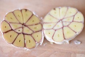 Bagte hvidløg i airfryer el. ovn - nem opskrift