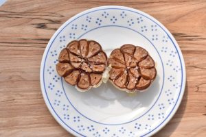 Bagte hvidløg i airfryer el. ovn - nem opskrift