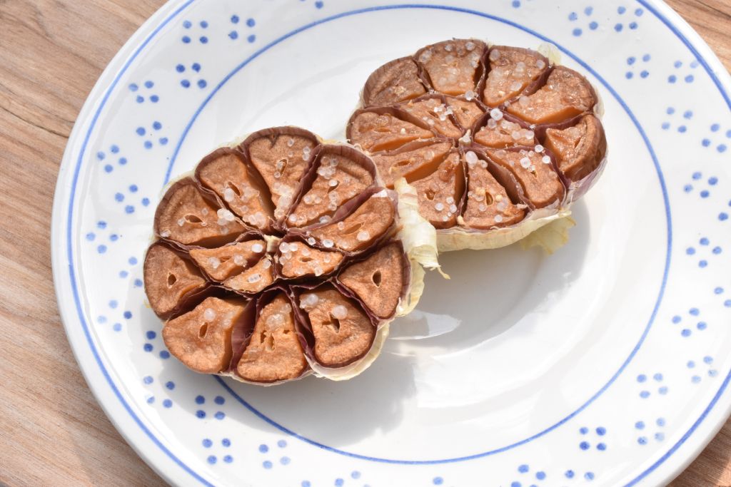 Bagte hvidløg i airfryer el. ovn - nem opskrift