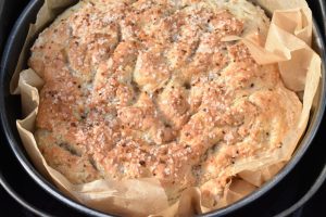 Foccacia brød i airfryer - opskrift på madbrød