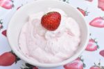 Jordbærcreme - nem flødeskum med jordbær
