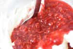 Hindbær cheesecake i glas - nem opskrift