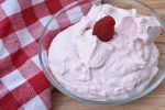 Hindbær cheesecake i glas - nem opskrift