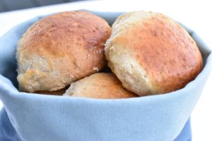 DSC_0121 • nogetiovnen.dk Boller med koldskål - luftige koldskålsboller