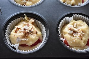 DSC_2456 • nogetiovnen.dk Lækre muffins med jordbær - nem opskrift
