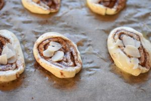 Kanelsnegle med færdig butterdej - nemme