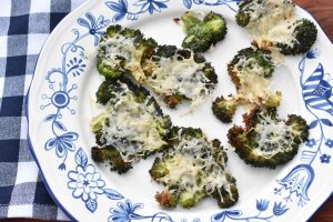 Broccoli i airfryer - knust broccoli m. parmesan