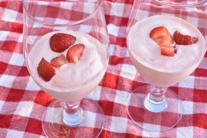 DSC_2533 • nogetiovnen.dk Softice med jordbær - nem jordbærsoftice