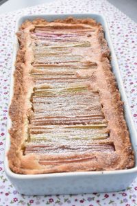 Rabarbertærte med mørdej & marcipan - nem