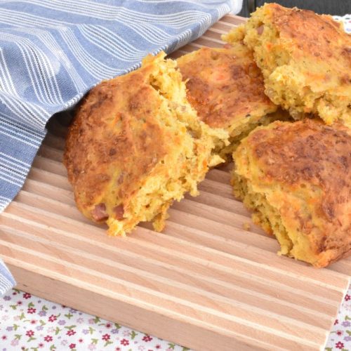 Skinkeboller med ost - gulerodsbrud m. skinke