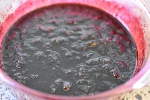 Solbærmarmelade på 10 min - nem opskrift