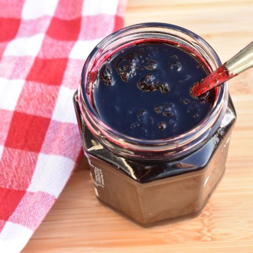 Solbærmarmelade på 10 min - nem opskrift