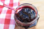 Solbærmarmelade på 10 min - nem opskrift