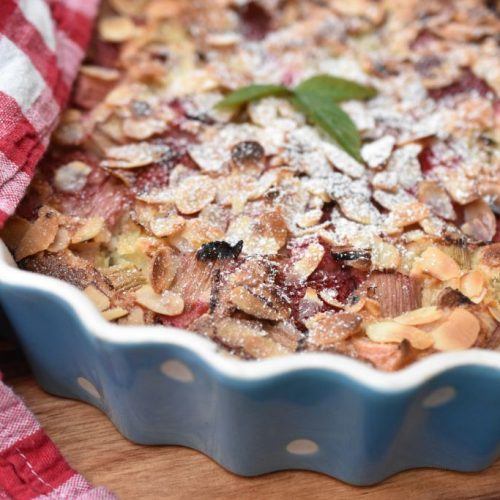 Glutenfri rabarberkage med mandelmel - nem