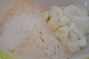 Flutes i airfryer m. græsk yoghurt - uden gær