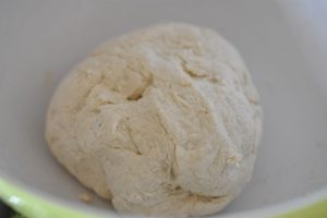 Naanbrød med hvidløg & ost - nem opskrift
