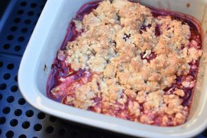 DSC_3337 • nogetiovnen.dk Blomme crumble - nem kage i ovn el. airfryer