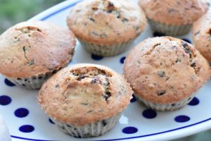 Bananmuffins i airfryer - lækre med chokolade