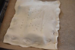 Butterdejstærter med æble og kanel - opskrift