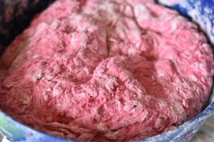 Rødbedeboller opskrift - boller med rødbeder