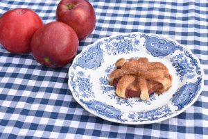 Æblesnurrer med butterdej - nem opskrift