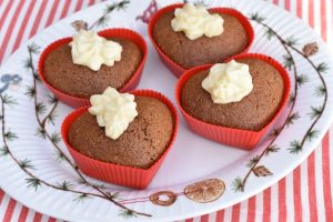 DSC_3662 • nogetiovnen.dk Ølkage muffins med smørcreme - nem opskrift