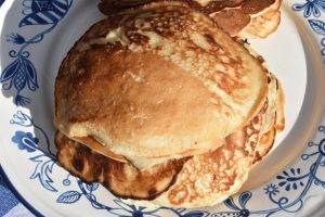 DSC_3705 • nogetiovnen.dk Tykke pandekager med skyr og havregryn