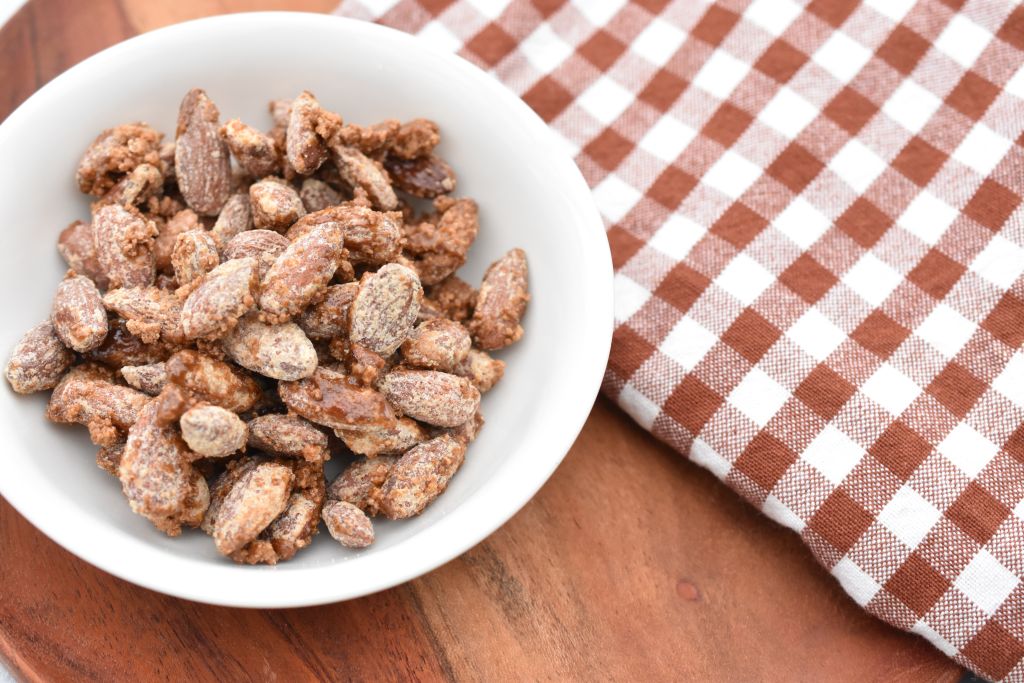 Brændte mandler med lakrids - nem opskrift