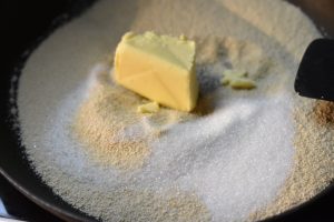 Æblekagerasp - hjemmelavet rasp til æblekage