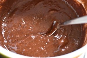 Chokoladekage i airfryer - nem kage opskrift