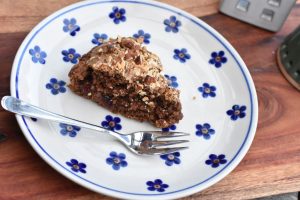 Julekage med varme krydderier - nem opskrift