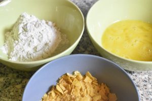 Kylling med cornflakes - crispy nuggets