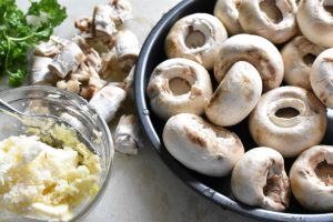 Champignon i airfryer med hvidløgssmør