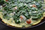 DSC_4014 • nogetiovnen.dk Omelet med spinat & tomat - nem sund opskrift