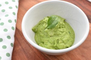 Spinatpesto opskrift - nem pesto med spinat