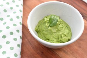 Spinatpesto opskrift - nem pesto med spinat