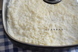 Risengrød i ovn - der ikke brænder på - opskrift 