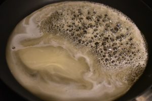 Brunede kartofler med honning - nem opskrift