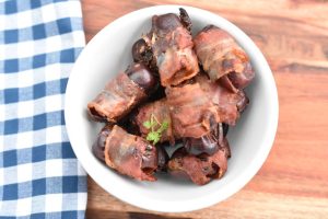 Dadler med bacon i airfryer