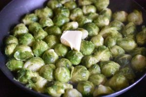 Rosenkål på pande opskrift - stegte rosenkål