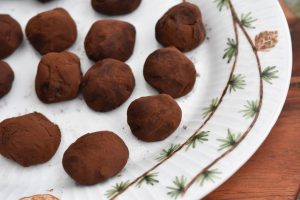 Chokoladetrøfler opskrift - nemme og lækre 