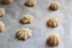 DSC_1519 • nogetiovnen.dk Petit four kransekage - nem opskrift